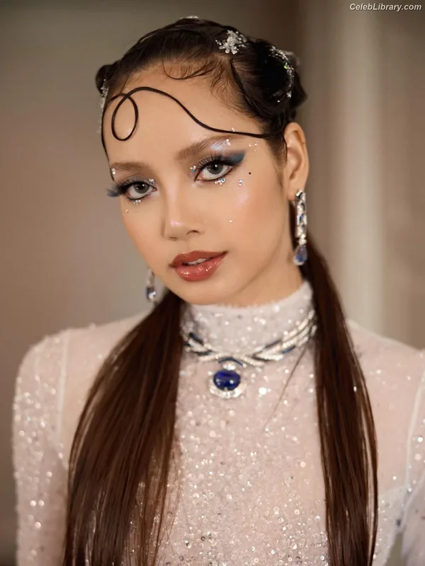 Lisa  BLΛƆKPIИK (Blackpink) photo 16 of 6190
