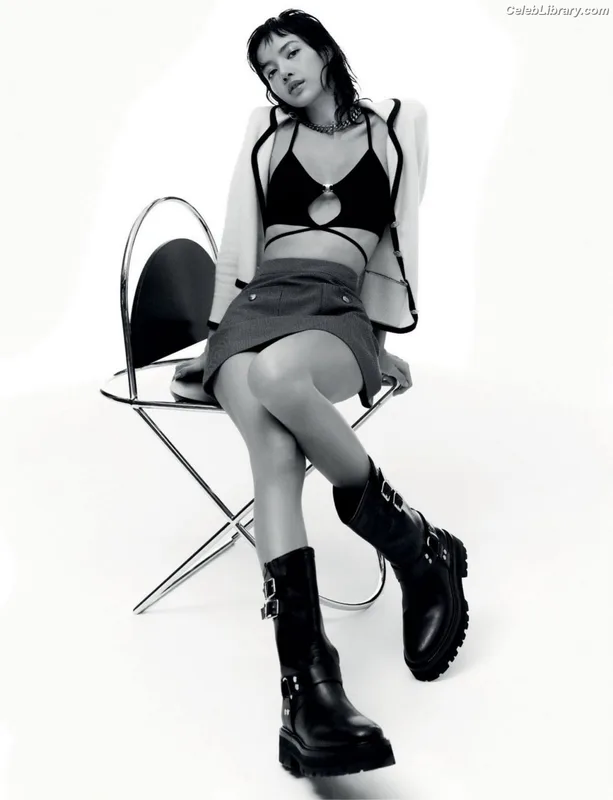 Lisa  BLΛƆKPIИK (Blackpink) photo 5 of 6190