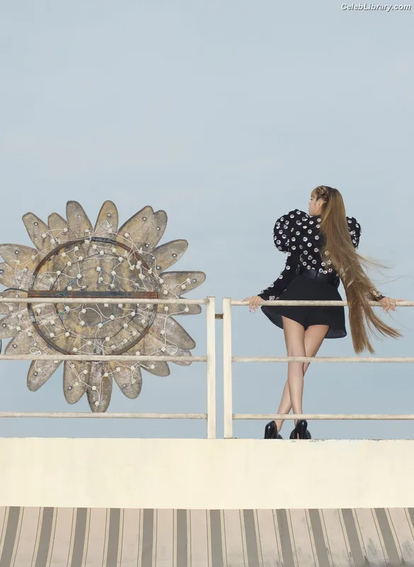 Lisa  BLΛƆKPIИK (Blackpink) photo 19 of 6190