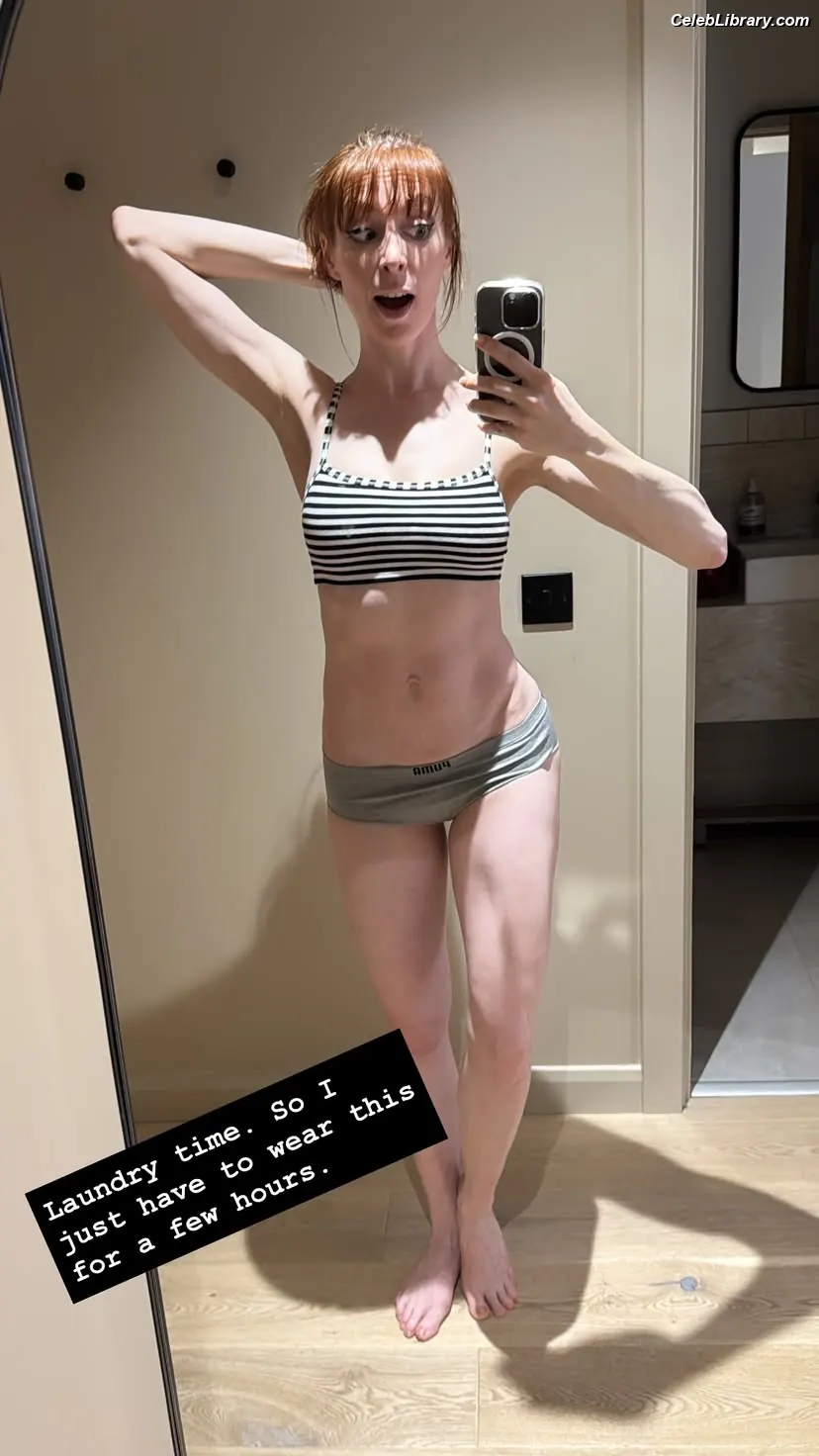 Lisa Foiles photo 2 of 707