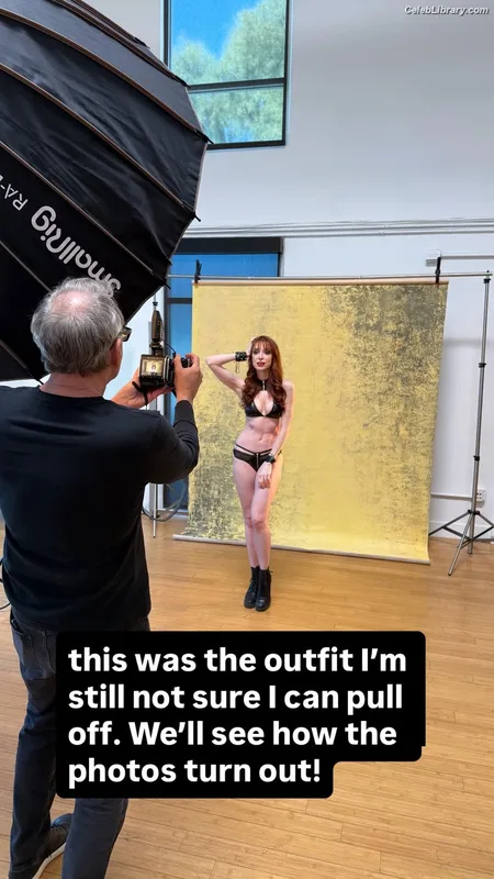 Lisa Foiles photo 2 of 708
