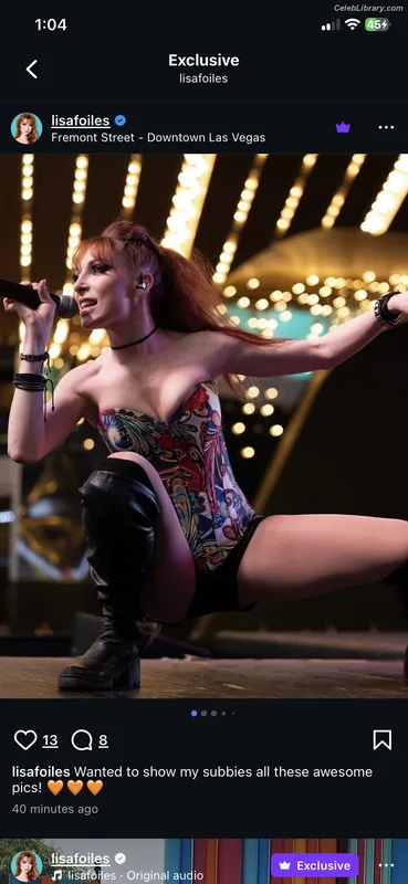 Lisa Foiles photo 23 of 708