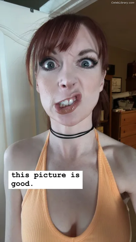 Lisa Foiles photo 1 of 708