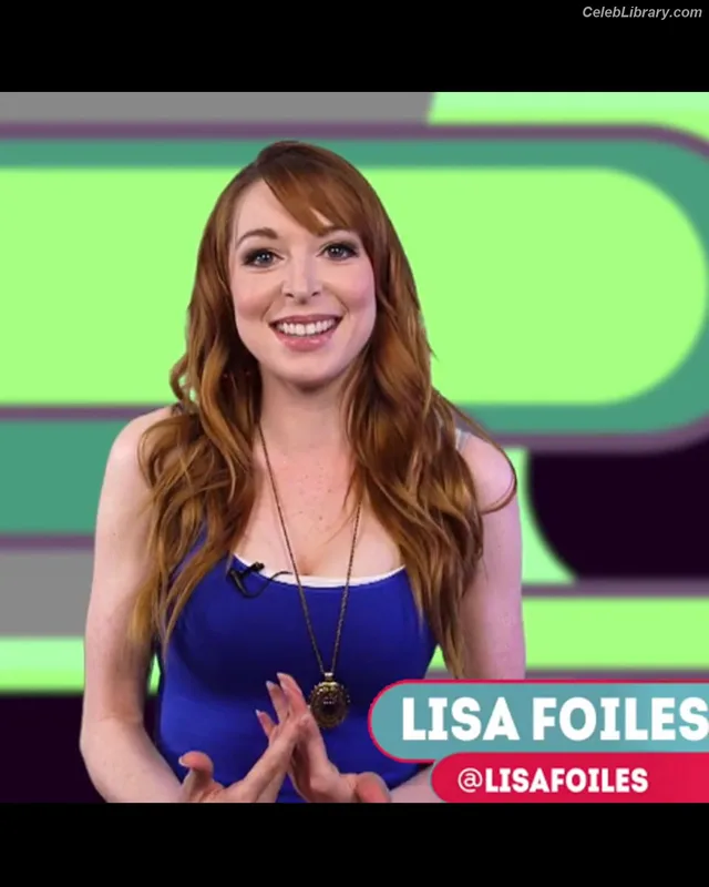 Lisa Foiles photo 16 of 708