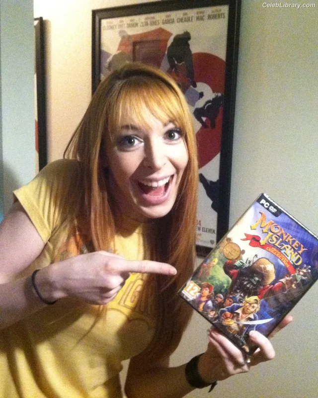 Lisa Foiles photo 19 of 708