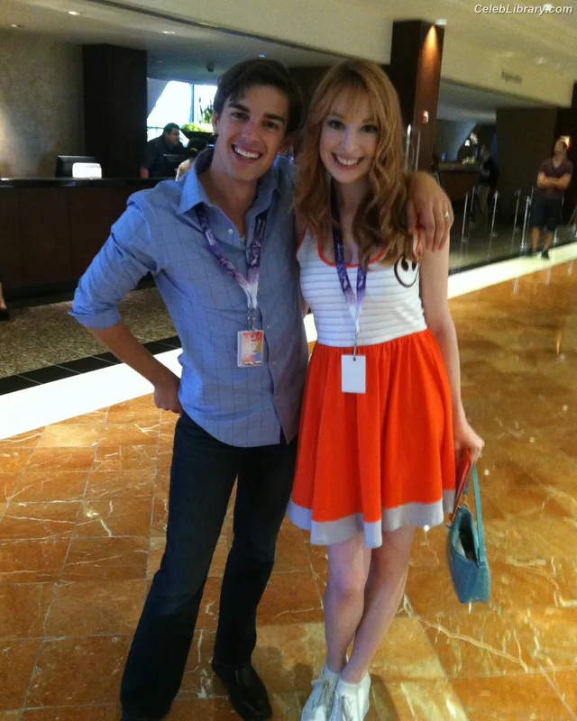 Lisa Foiles photo 20 of 708