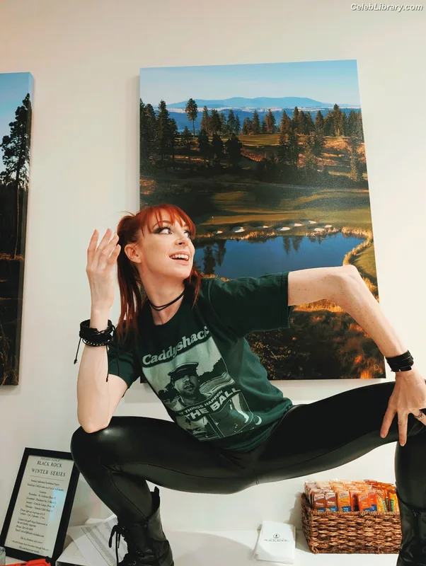Lisa Foiles photo 1 of 708