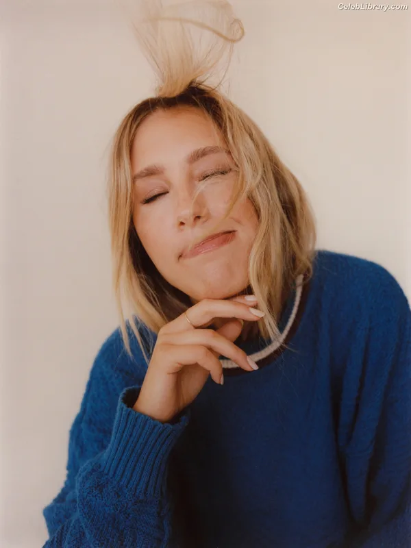 Lisa Gilroy photo 1 of 169