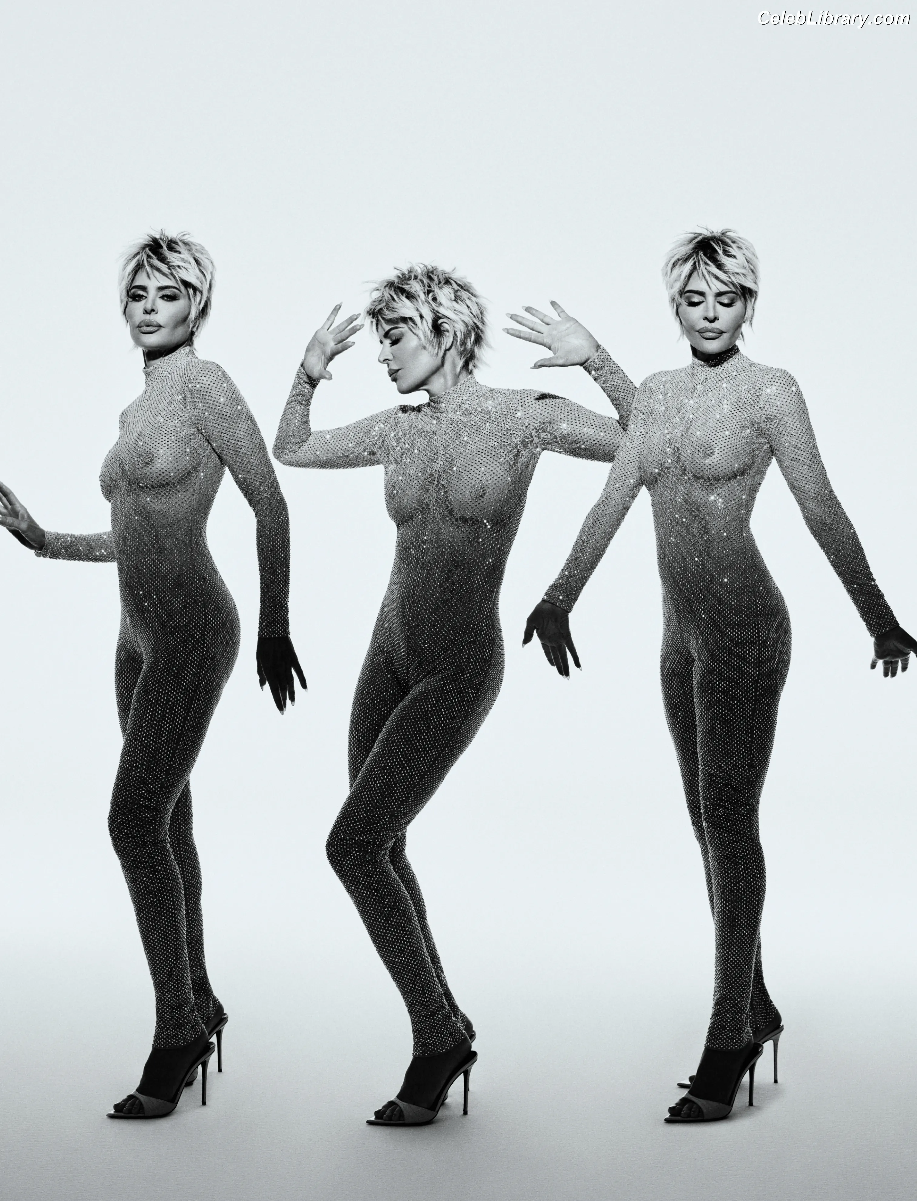 Lisa Rinna photo 3 of 196