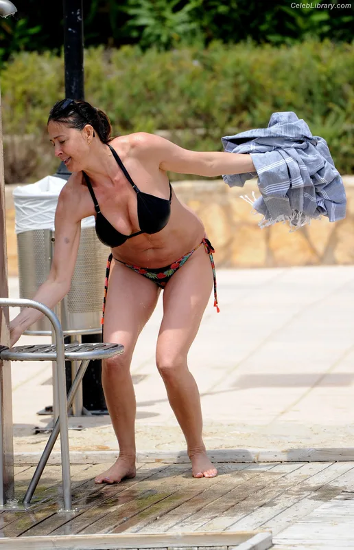Lisa Snowdon photo 20 of 183