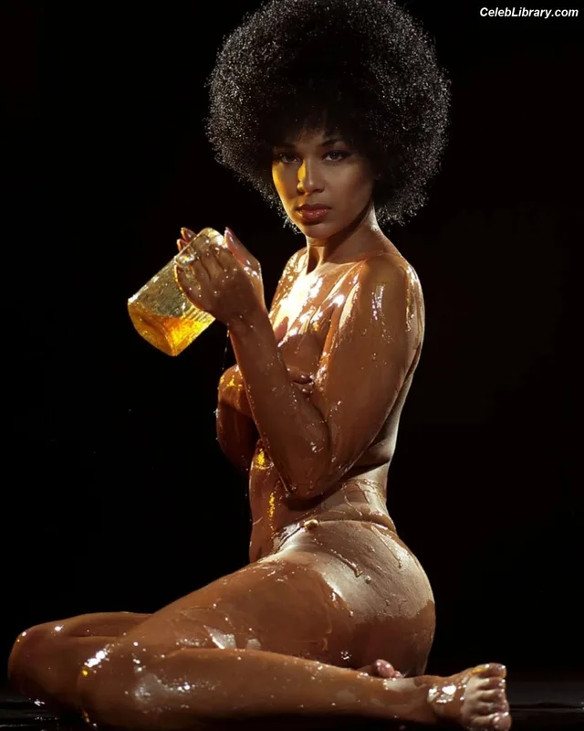LisaRaye McCoy photo 15 of 145