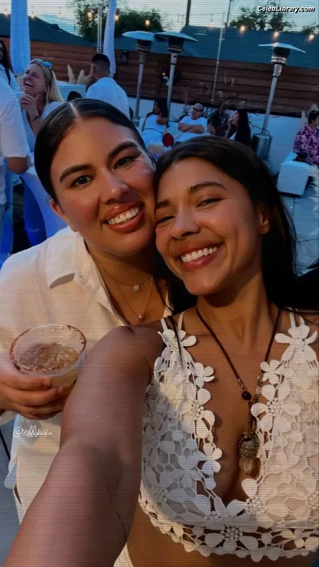 Lisseth Chavez photo 21 of 58