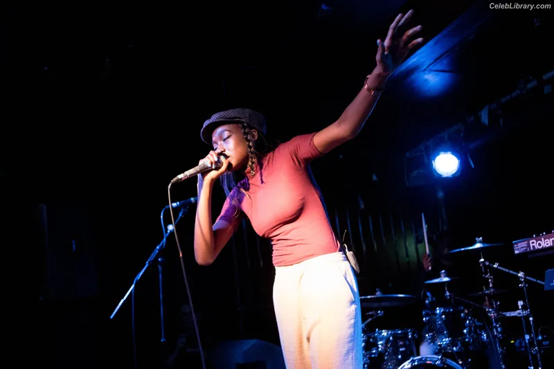 Little Simz photo 10 of 56