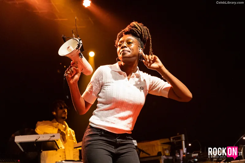 Little Simz photo 18 of 56
