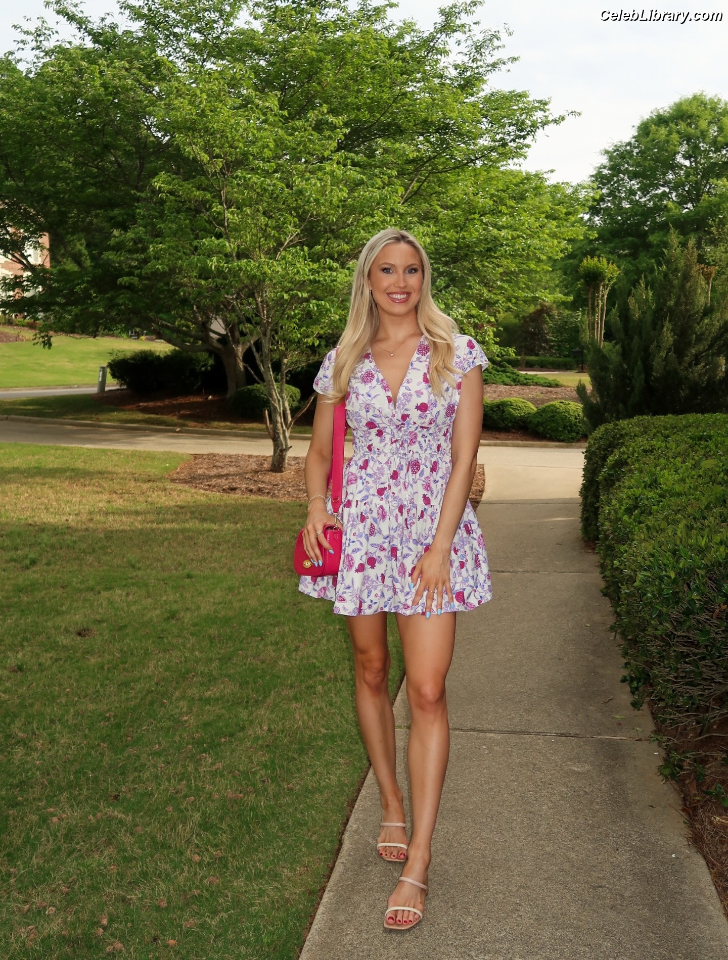 Liv Johnson photo 17 of 151
