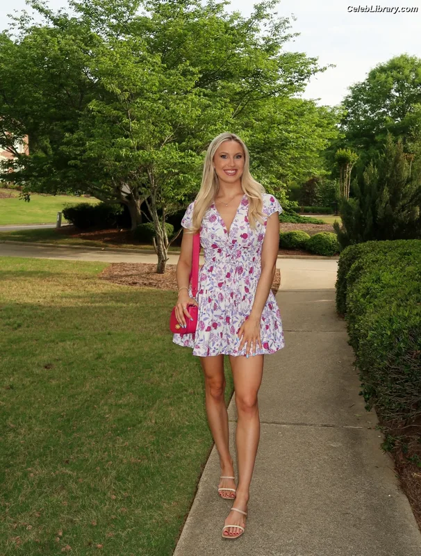 Liv Johnson photo 22 of 151