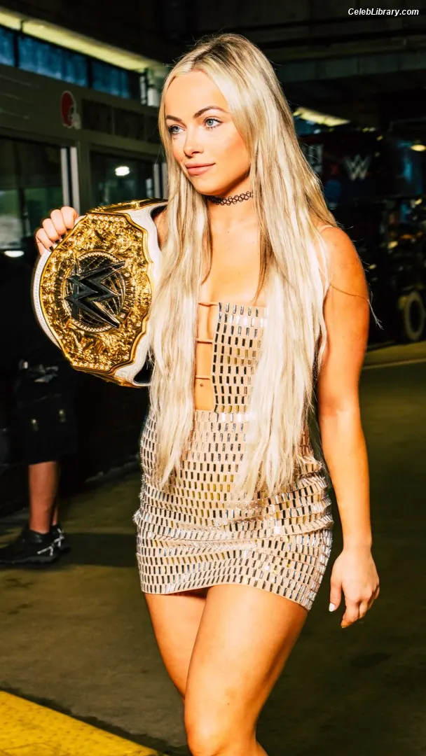 Liv Morgan photo 5 of 1803