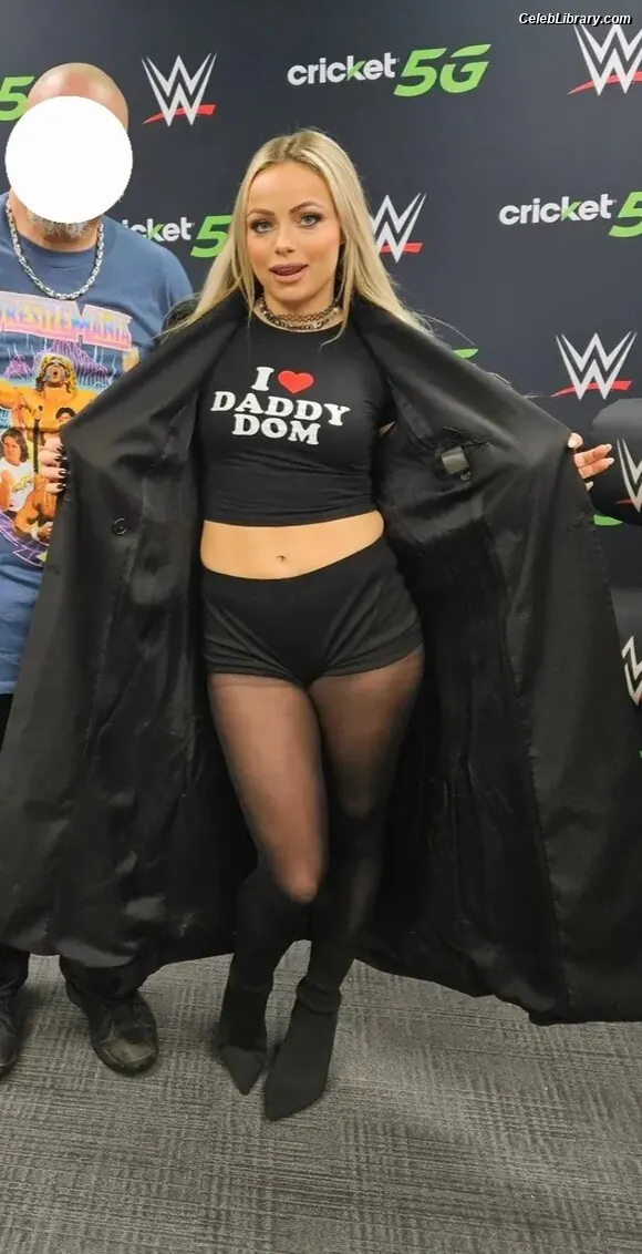 Liv Morgan photo 3 of 1803