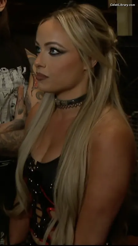 Liv Morgan photo 14 of 1803