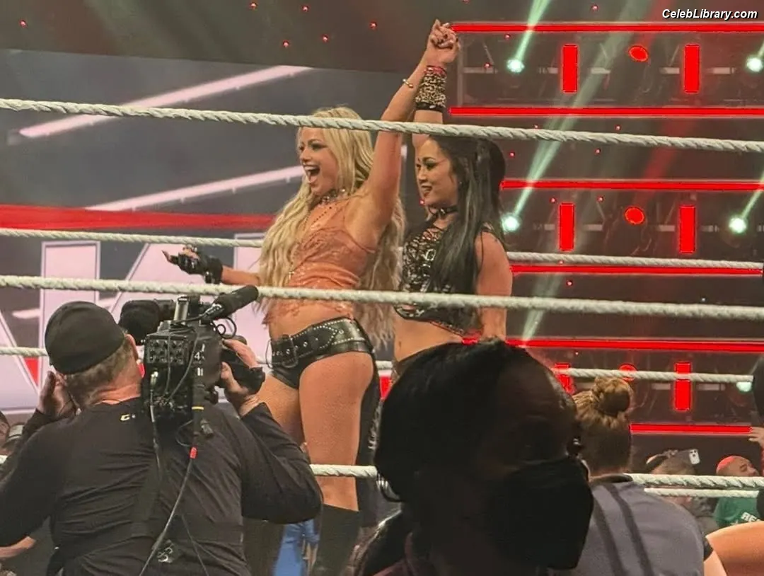 Liv Morgan photo 2 of 1803