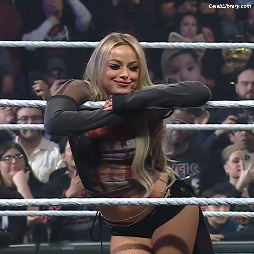 Liv Morgan photo 8 of 1803