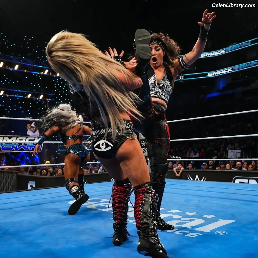 Liv Morgan photo 20 of 1803