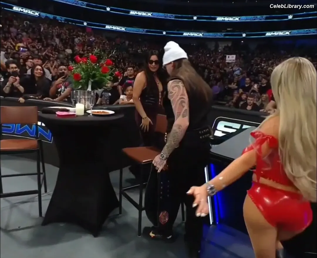 Liv Morgan photo 5 of 1803