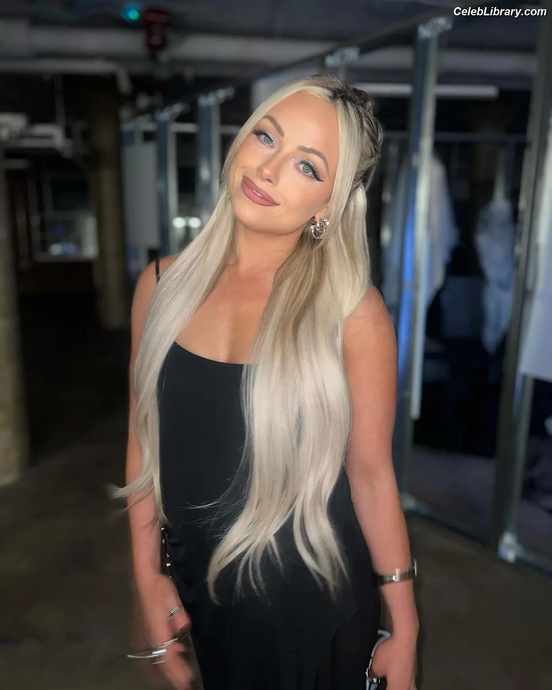 Liv Morgan photo 5 of 1803