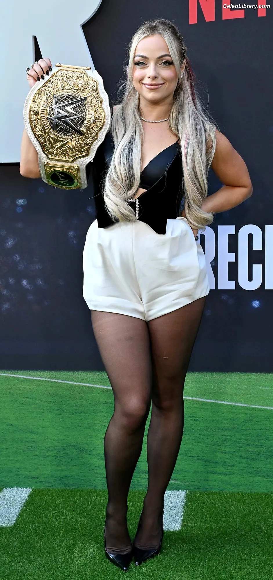 Liv Morgan photo 7 of 1803