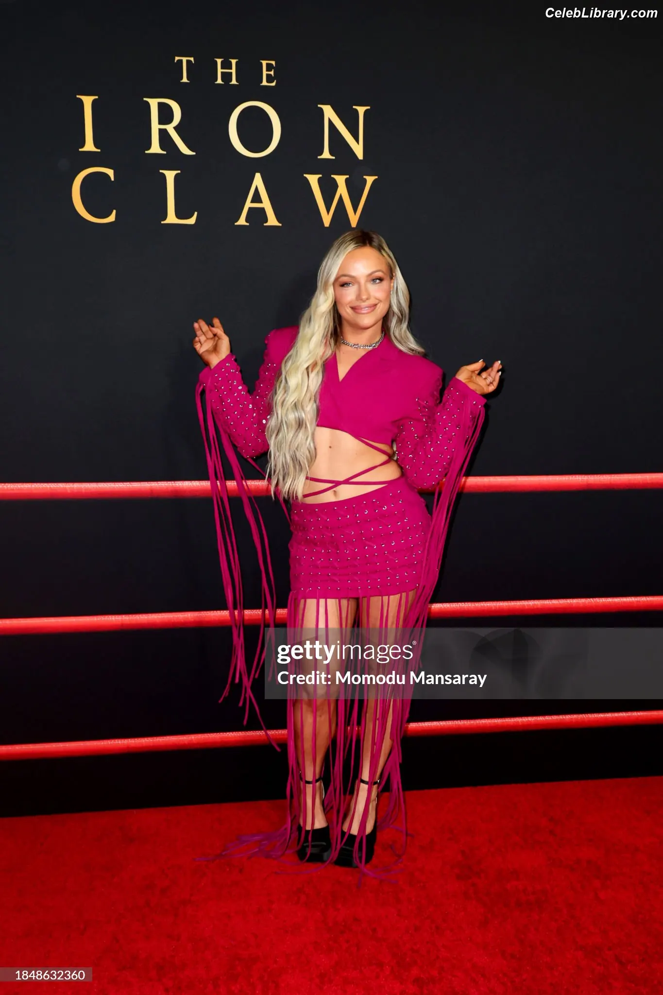 Liv Morgan photo 3 of 1803