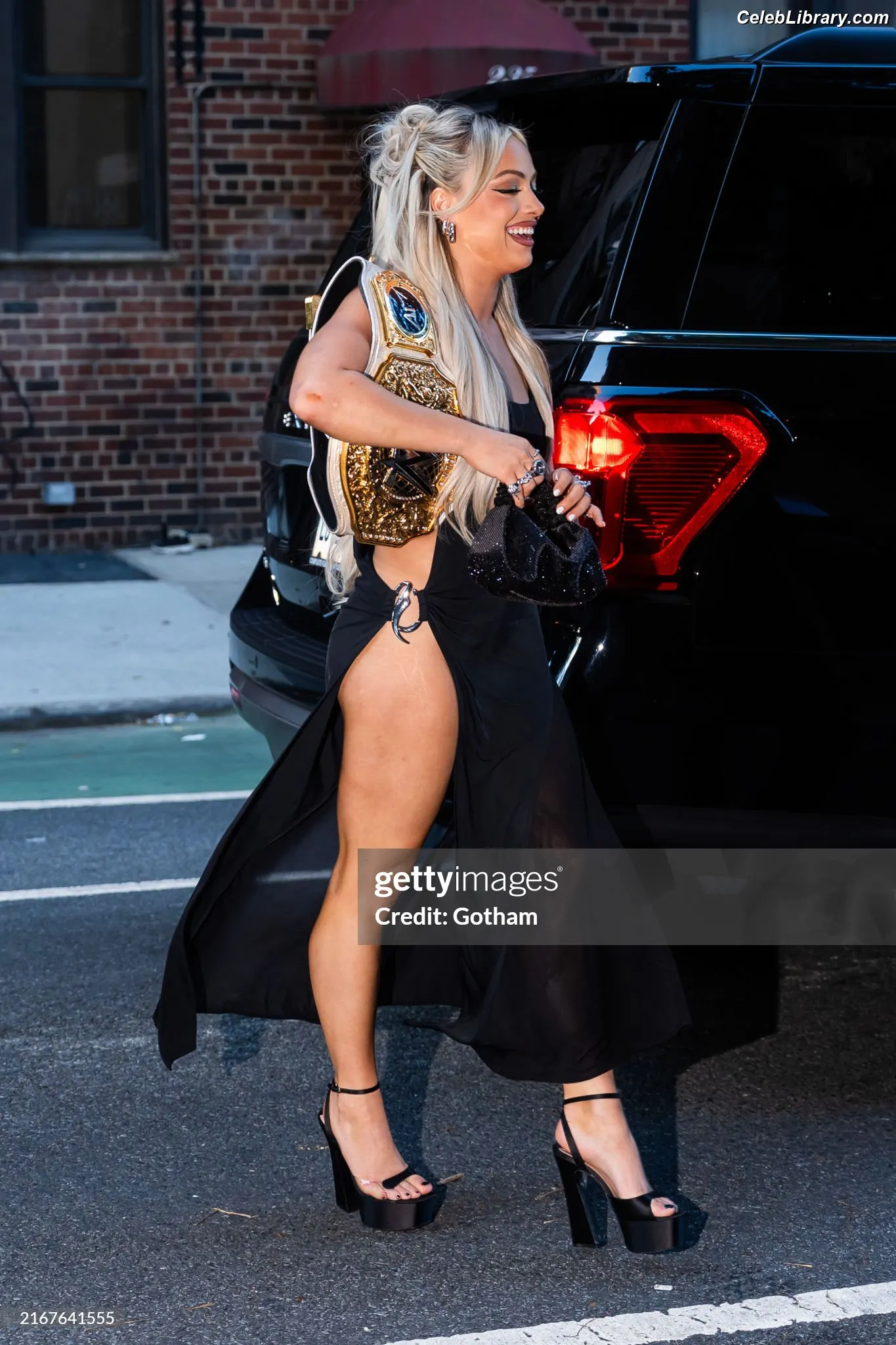 Liv Morgan photo 6 of 1803