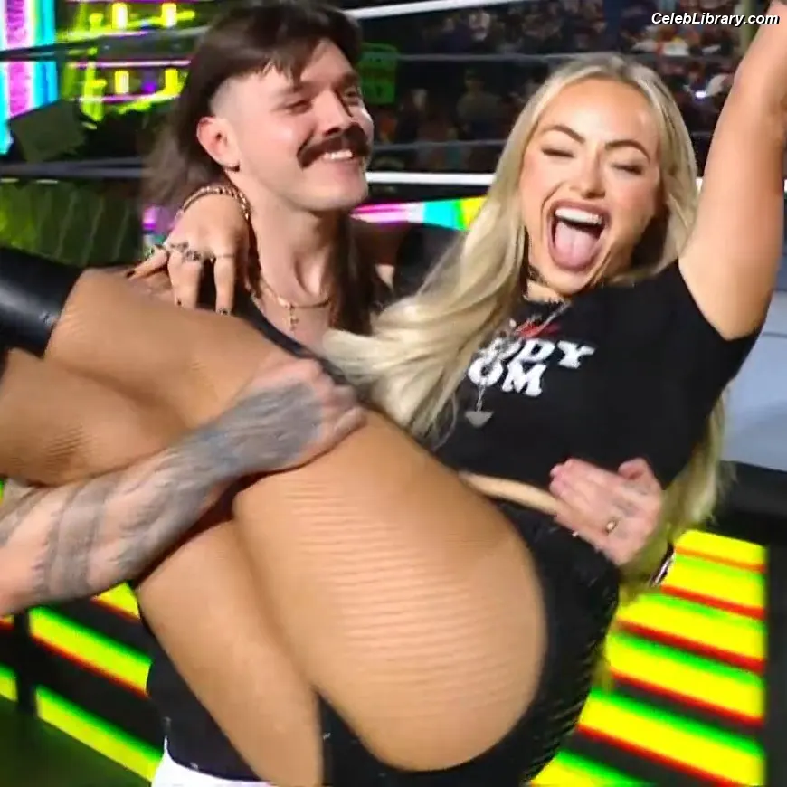 Liv Morgan photo 17 of 1803