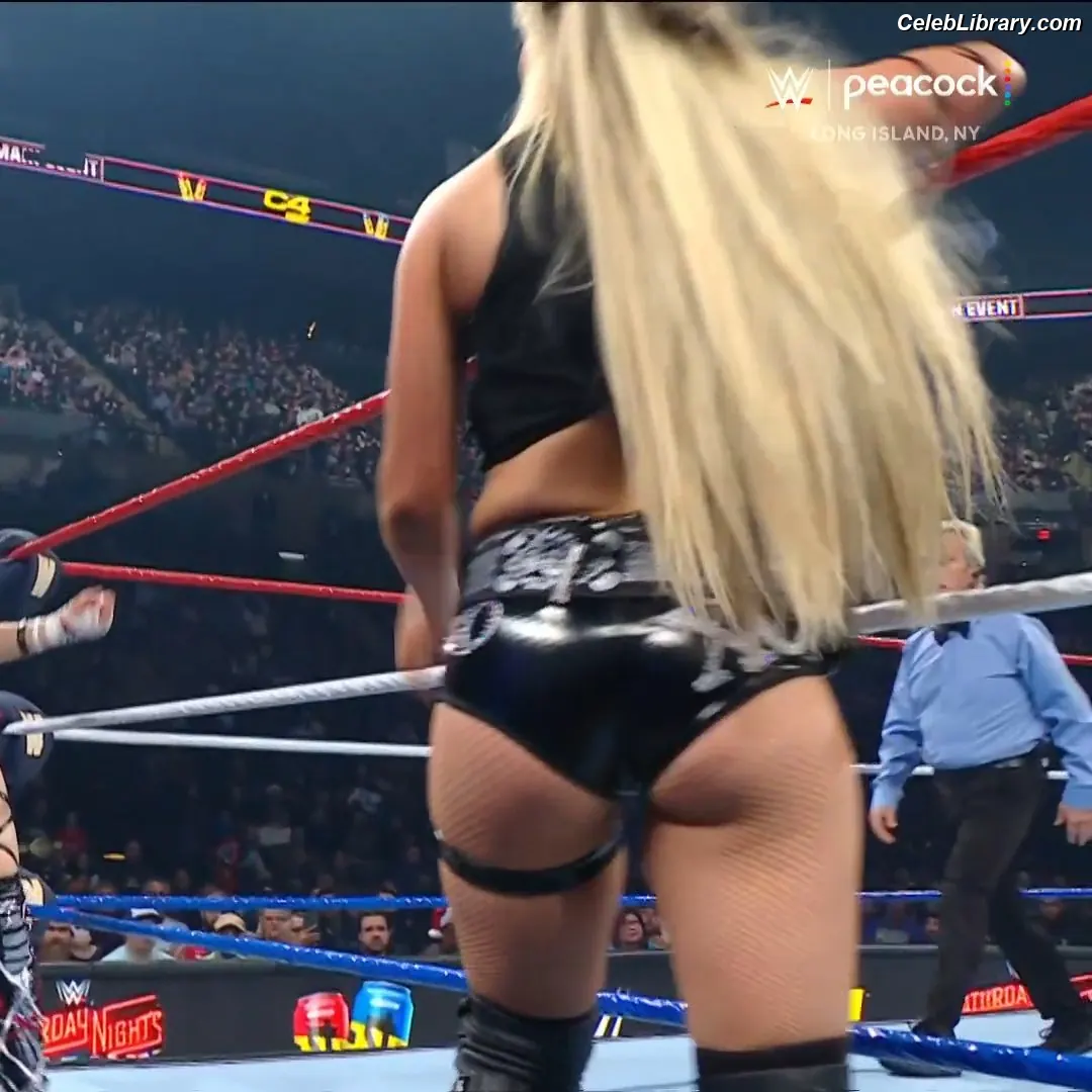 Liv Morgan photo 24 of 1803