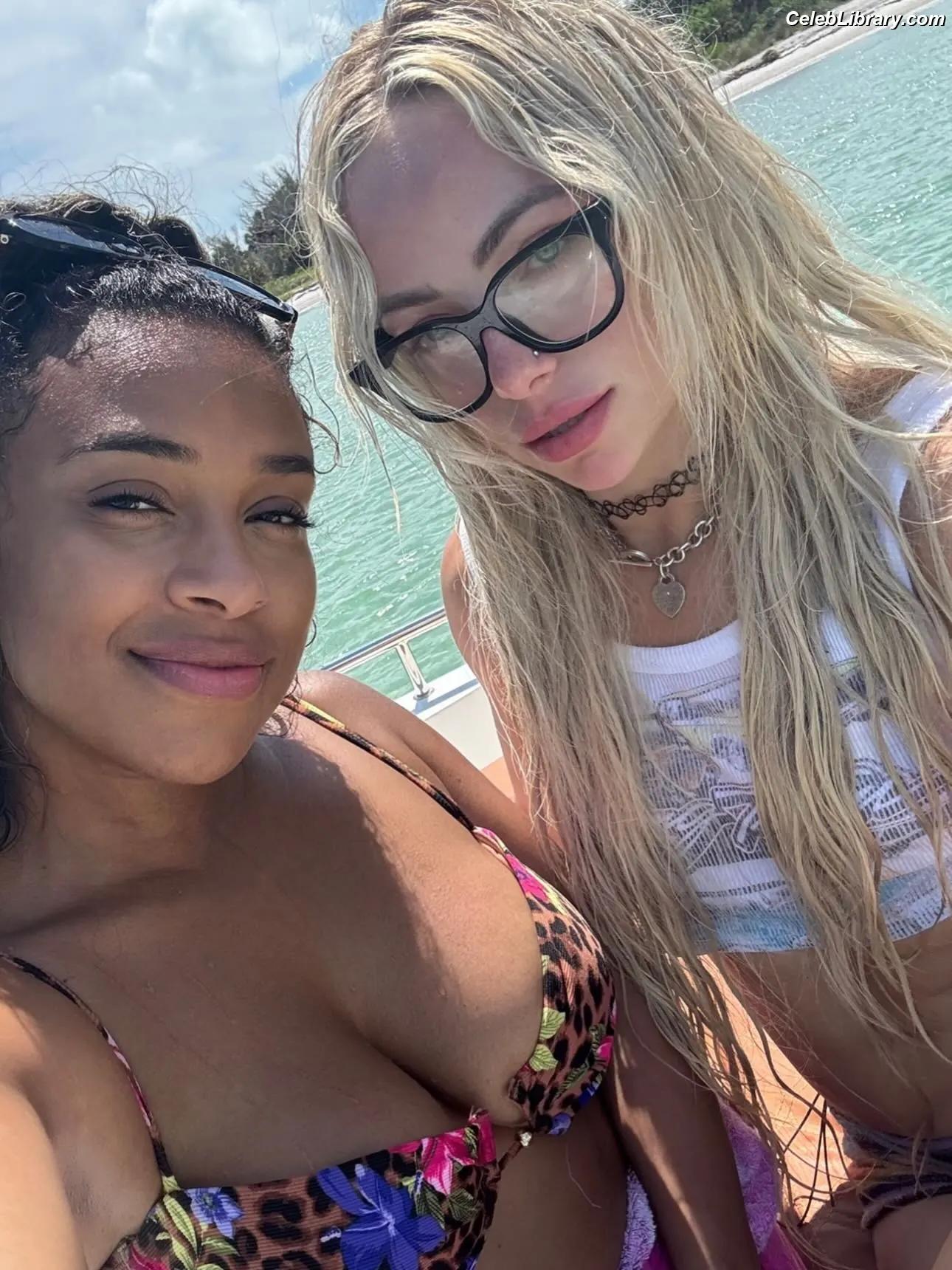 Liv Morgan photo 1 of 1803