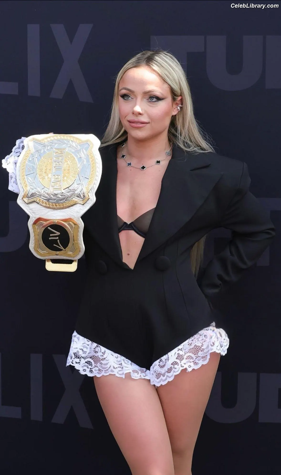 Liv Morgan photo 9 of 1803