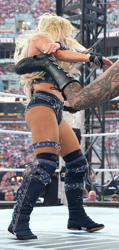 Liv Morgan photo 5 of 1800