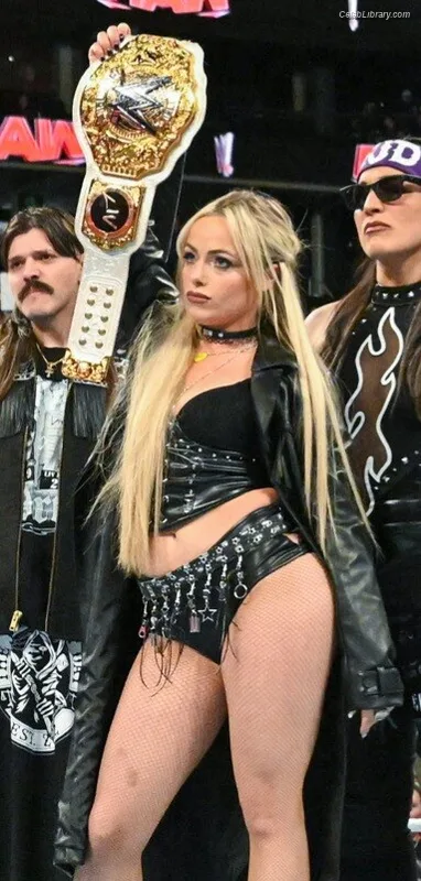 Liv Morgan photo 20 of 1800