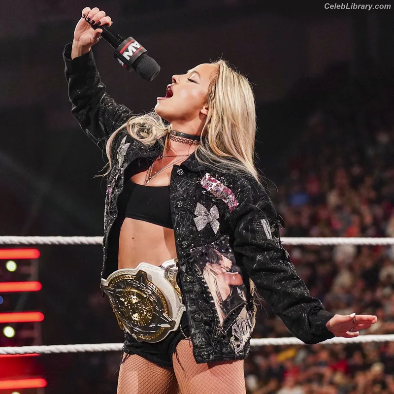 Liv Morgan photo 24 of 1800