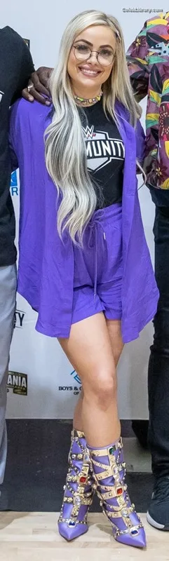 Liv Morgan photo 8 of 1800