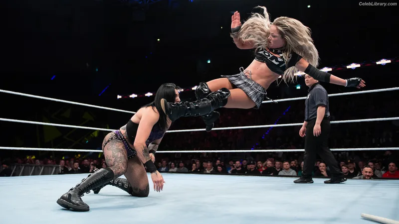Liv Morgan photo 9 of 1800