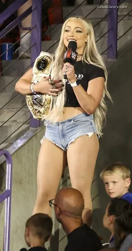 Liv Morgan photo 5 of 1800