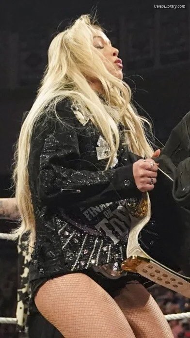 Liv Morgan photo 10 of 1800