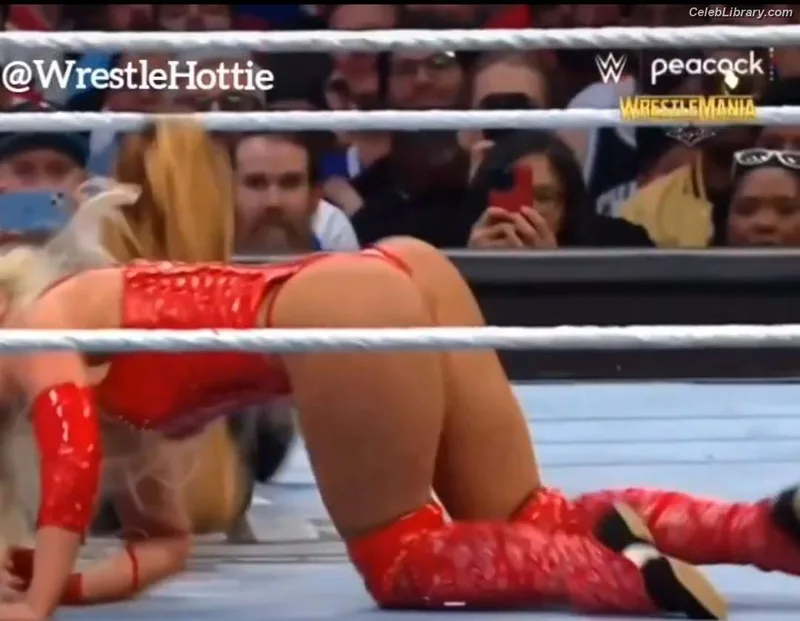 Liv Morgan photo 16 of 1800
