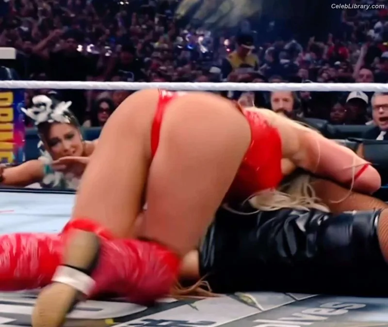 Liv Morgan photo 17 of 1800