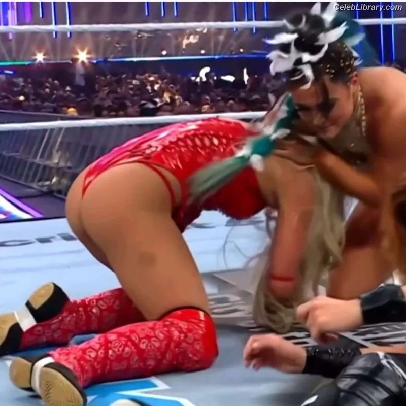 Liv Morgan photo 19 of 1800
