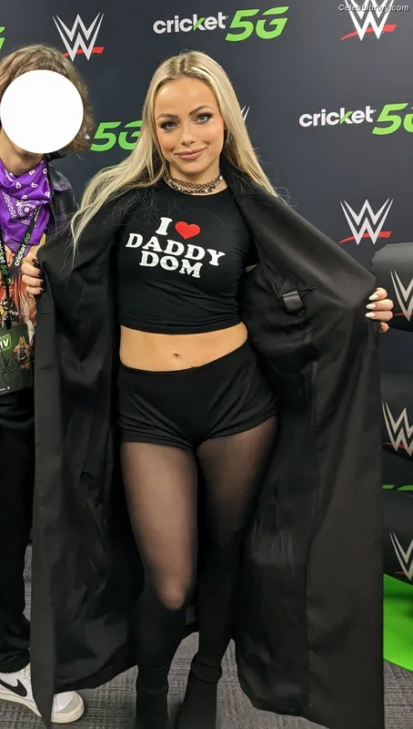 Liv Morgan photo 4 of 1800