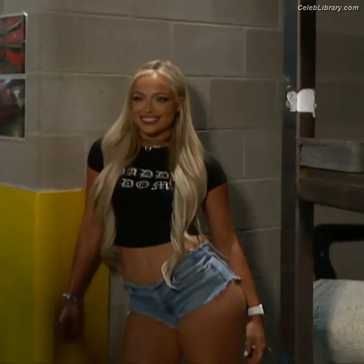 Liv Morgan photo 15 of 1800