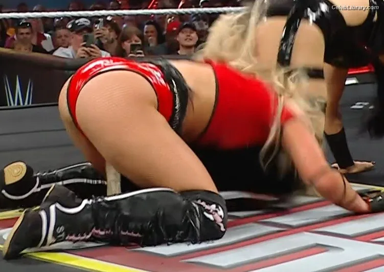 Liv Morgan photo 11 of 1800
