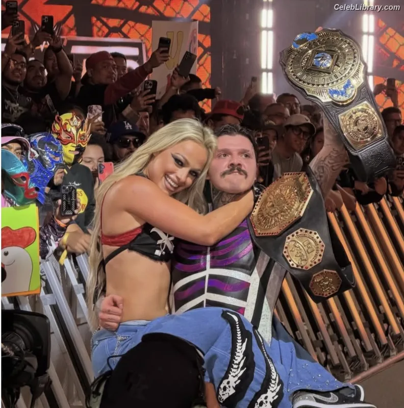 Liv Morgan photo 5 of 1800