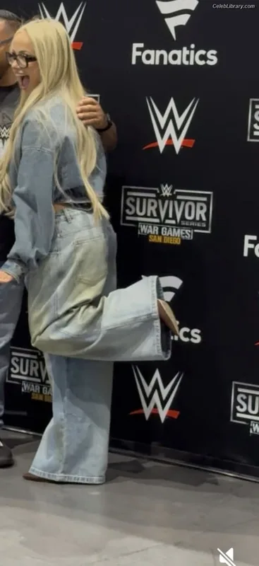 Liv Morgan photo 8 of 1800